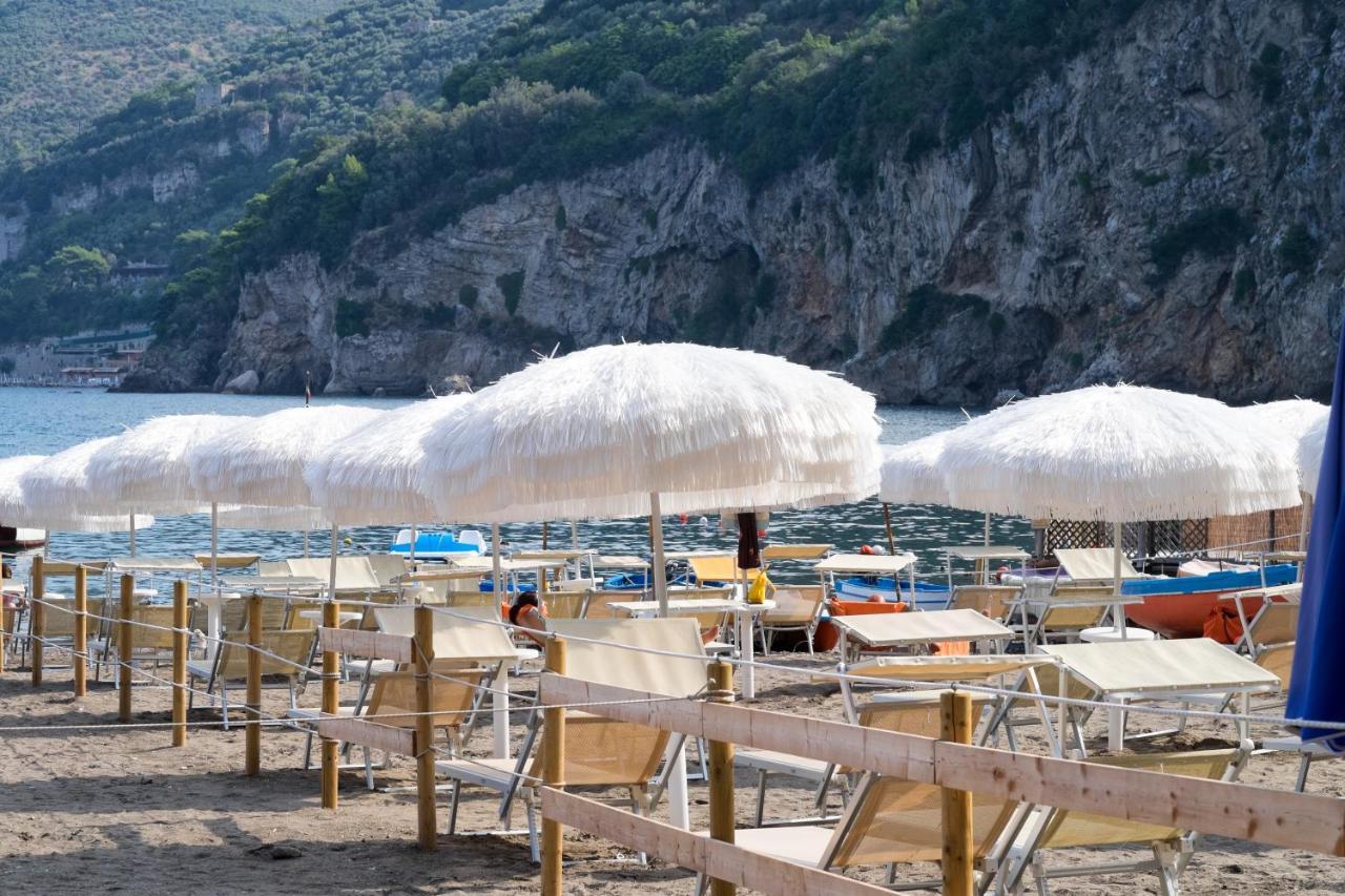 Hotel Oriente Vico Equense Buitenkant foto