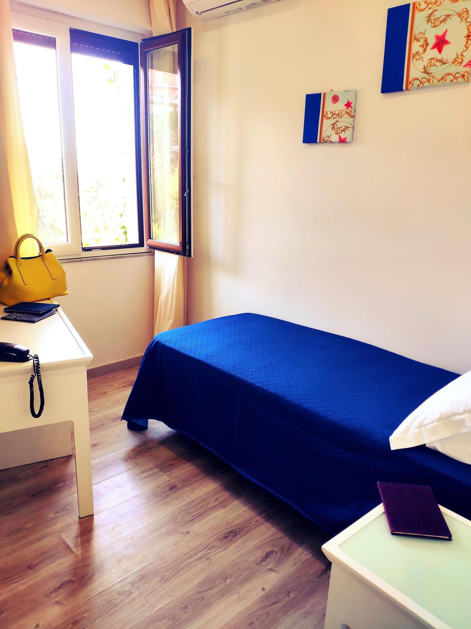 Hotel Oriente Vico Equense Buitenkant foto
