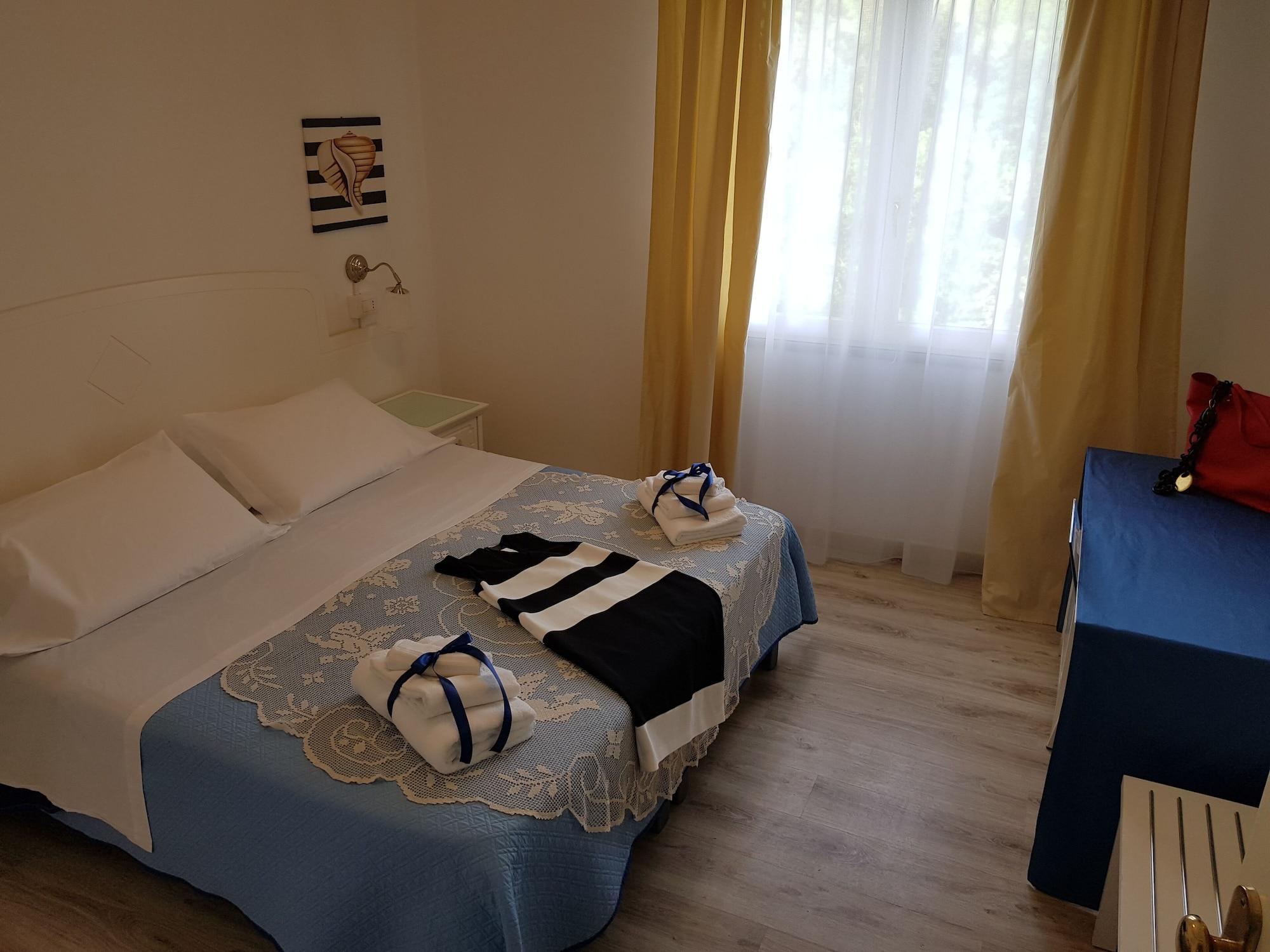 Hotel Oriente Vico Equense Buitenkant foto
