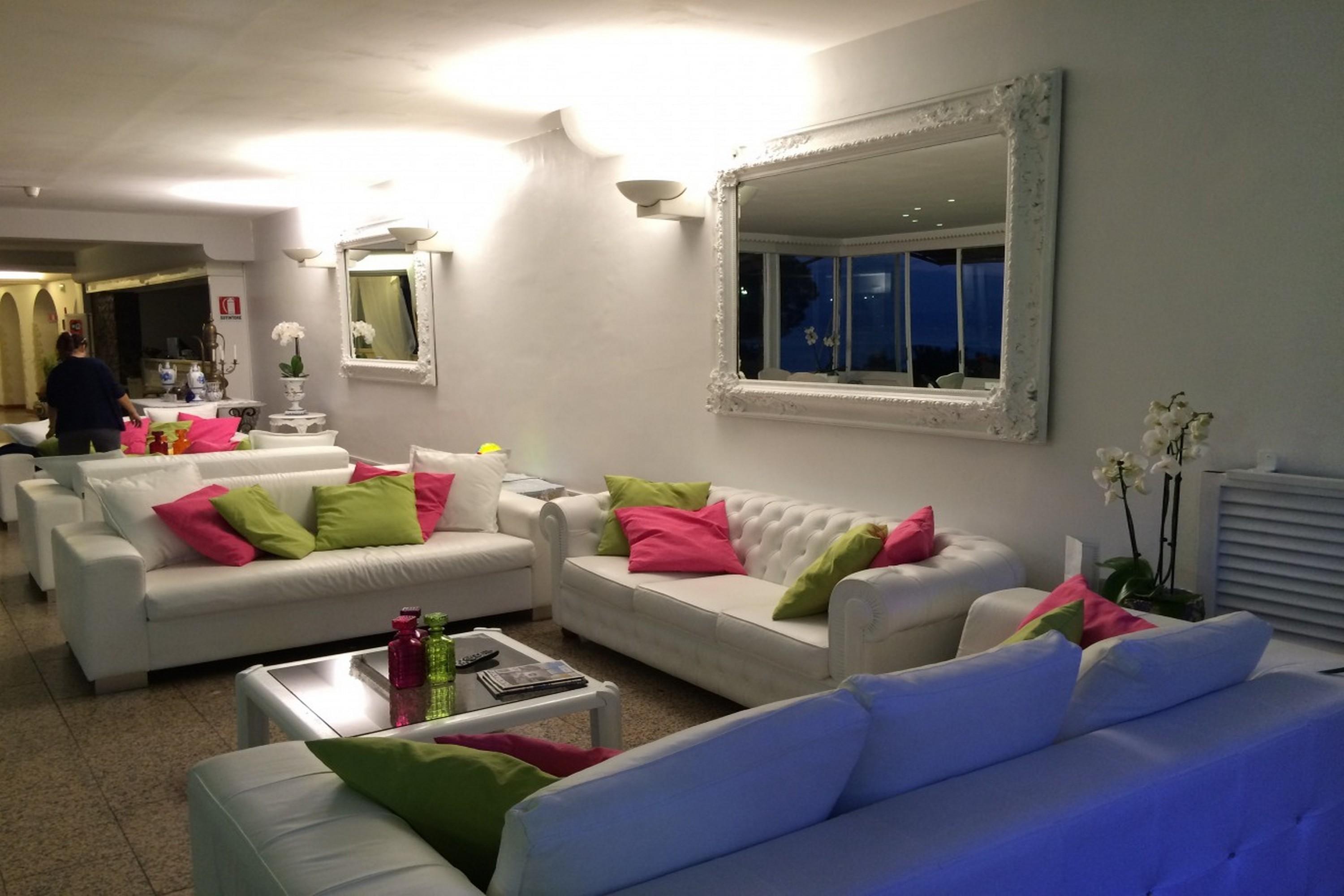 Hotel Oriente Vico Equense Buitenkant foto